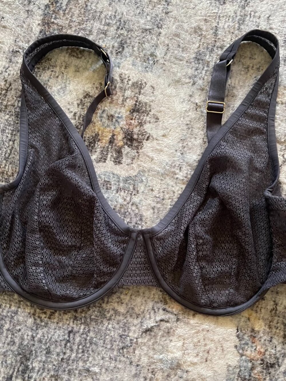 Third Love Gray Unlined Modern Mesh Lace Scoop Bra 38C Underwire